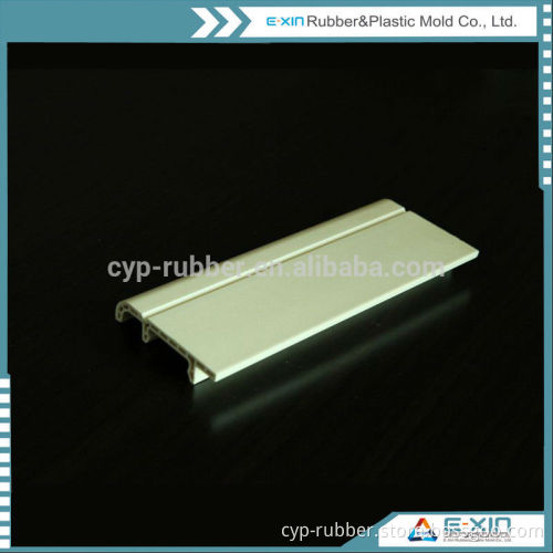 Flooring Accessories Flatness Surface Lacquered PVC Wood Baseboard